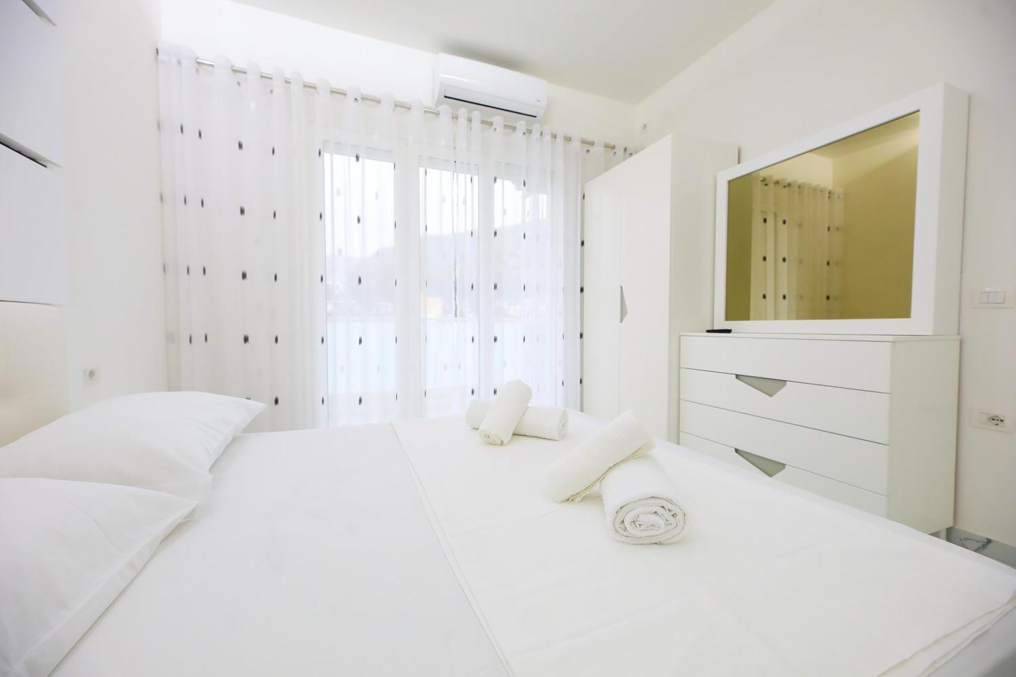 Jimi Apartments Vlorë エクステリア 写真
