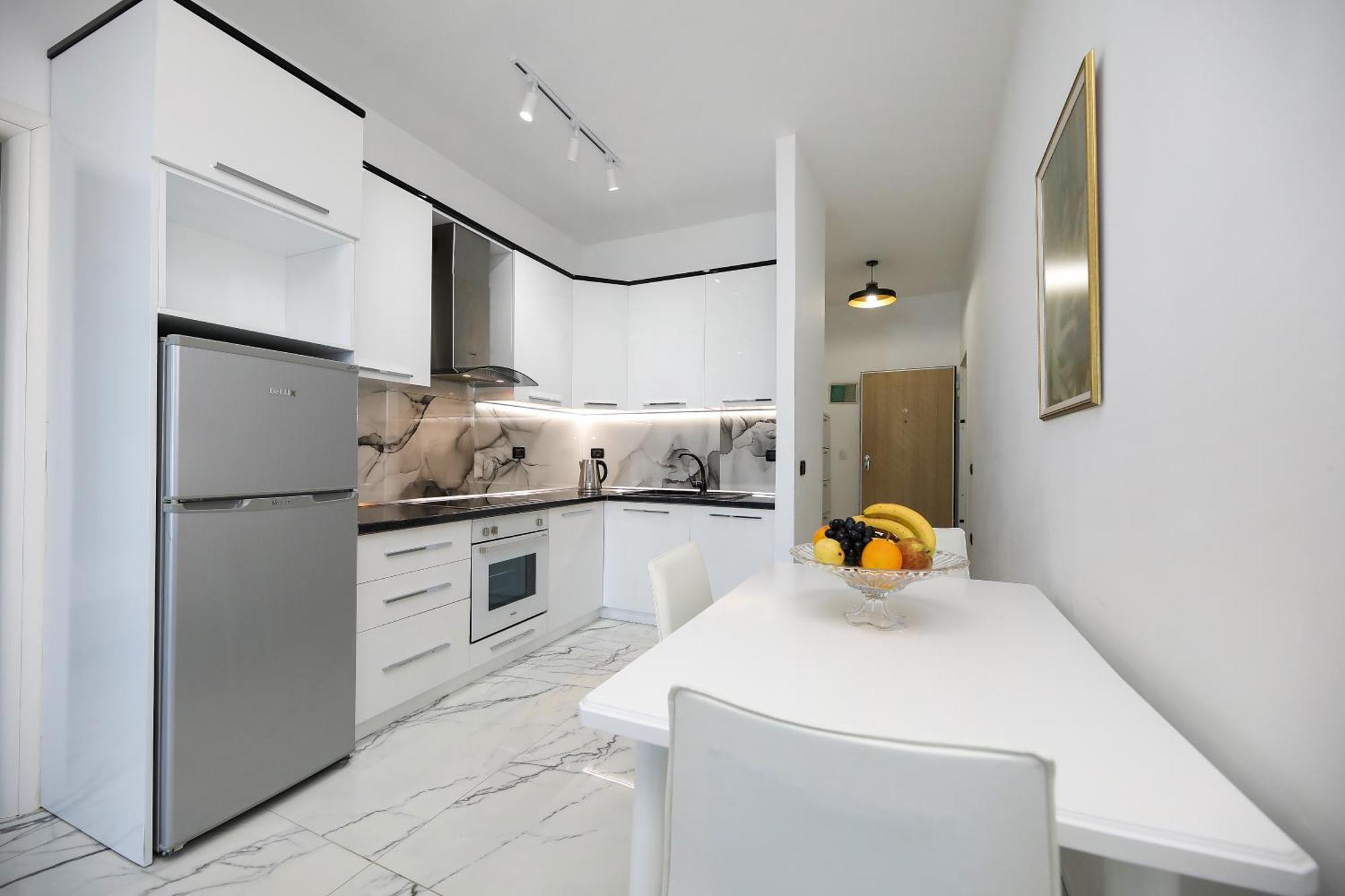 Jimi Apartments Vlorë エクステリア 写真