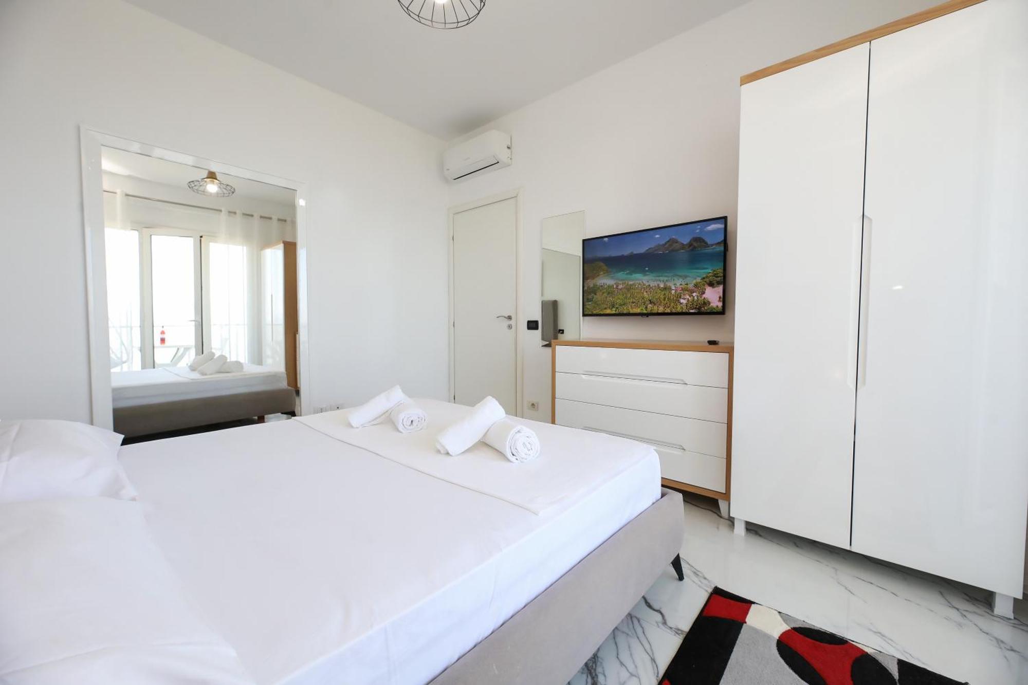 Jimi Apartments Vlorë エクステリア 写真